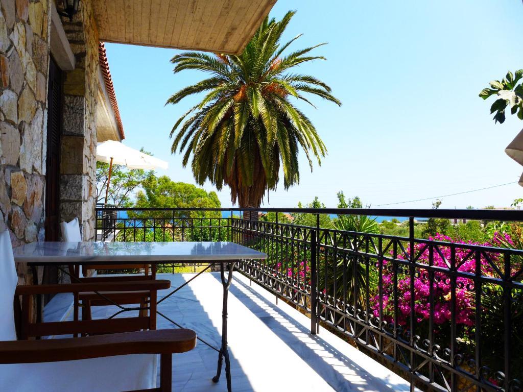 Villa Petra Kalamaki  Rom bilde