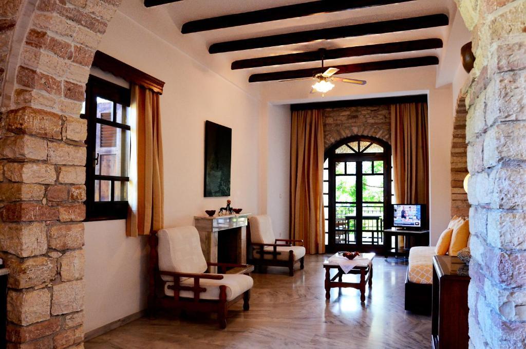 Villa Petra Kalamaki  Rom bilde